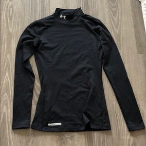 Black UnderArmour long sleeve